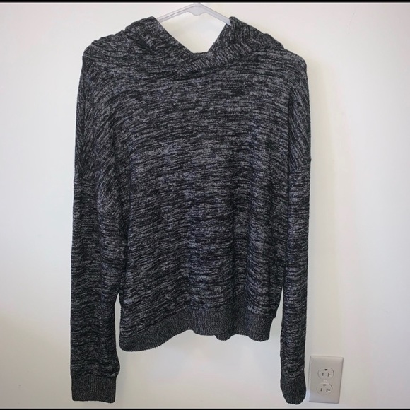 GAP Tops - New! Gap soft spun cropped hoodie
